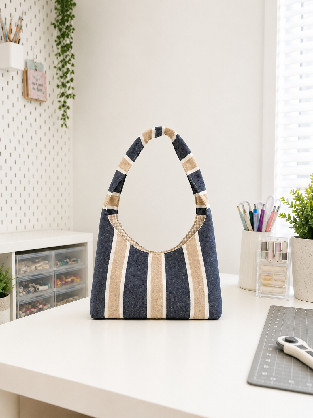 Mini Hobo Bag Sewing Pattern
