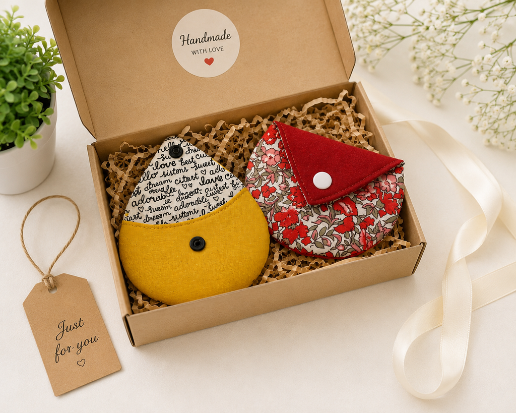 Teardrop Mini Snap Pouch Sewing Pattern